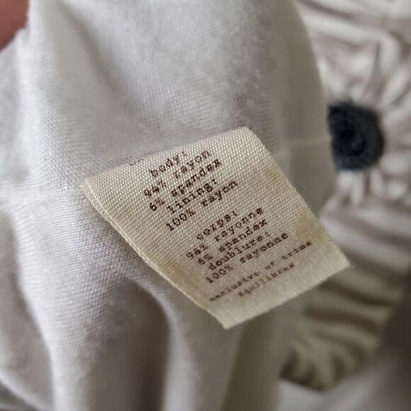 Anthropologie Perilla Striped Flower Detail Dress Size Medium - Picture 9 of 9